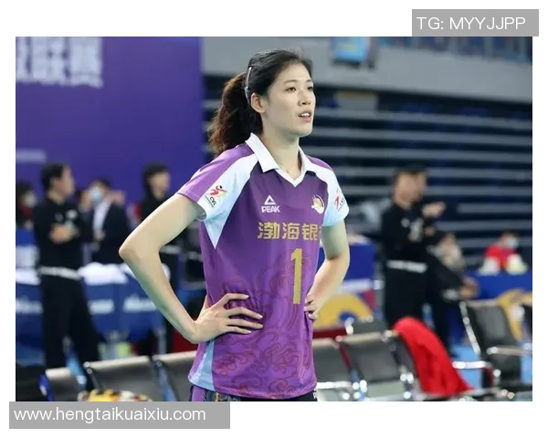 深圳排球队以68分领跑精英赛积分榜展现强劲实力和团队合作精神